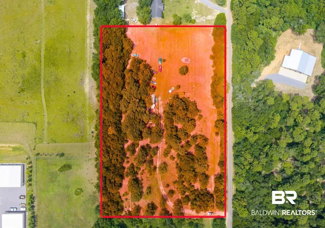 10th image of 13125 Powell Ln, Lillian, AL 36549 | MLS# 399750