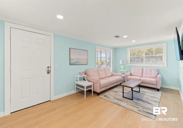 Photo 4 of Single family home for sale at 1013 W Lagoon Ave, Gulf Shores, AL 36542 | MLS# 385474 | Listing updated on 2026-10-02