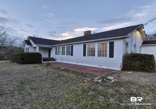 2nd image of 308 Rural St, Evergreen, AL 36401 | MLS# 392140