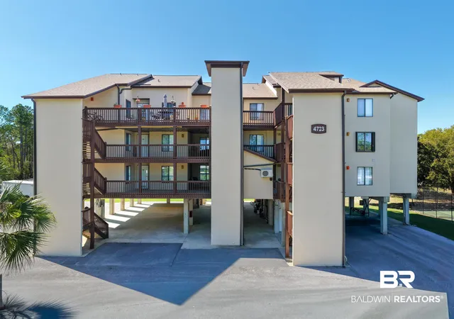 Townhouse for sale at 4723 Port Side Ln #101, Gulf Shores, AL 36542 | MLS# 393497