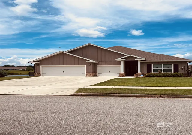 Homes for sale in Fairhope, AL | 21427 Yosemite Boulevard, Fairhope, AL 36532 | MLS# 398304