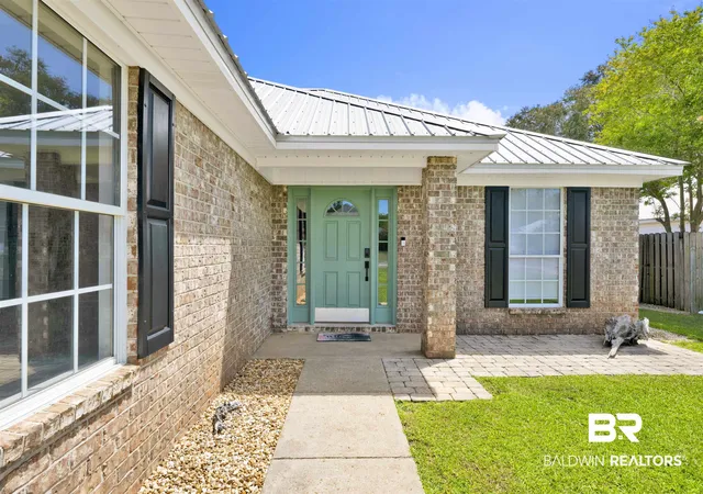 Photo 3 of Single family home for sale at 1368 W Hardwood Dr, Gulf Shores, AL 36542 | MLS# 395234 | Listing updated on 2026-09-16