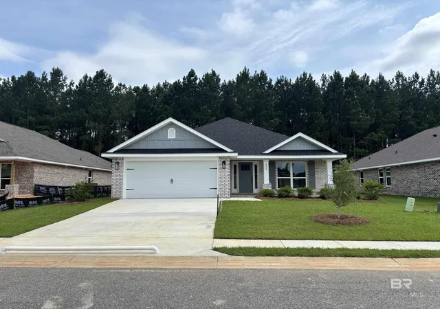 Homes for sale in Foley, AL | 616 Mayflower Dr, Foley, AL 36535 | MLS# 398006