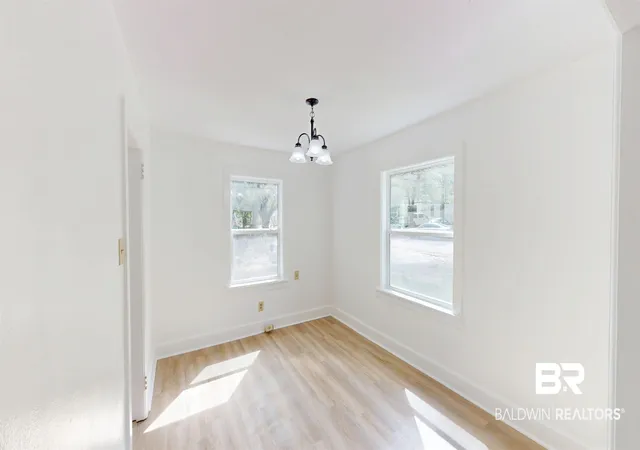 Photo 4 of Single family home for sale at 606 Shady Oak Dr, Mobile, AL 36608 | MLS# 393400 | Listing updated on 2026-08-07