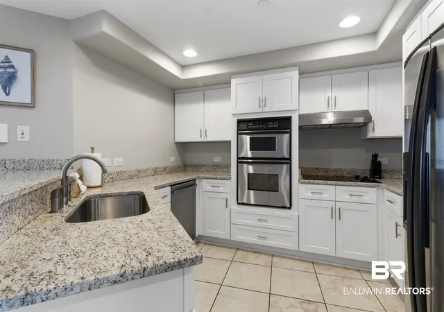 Photo 3 of Townhouse for sale at 521 W Beach Blvd #2402, Gulf Shores, AL 36542 | MLS# 400150 | Listing updated on 2026-09-22