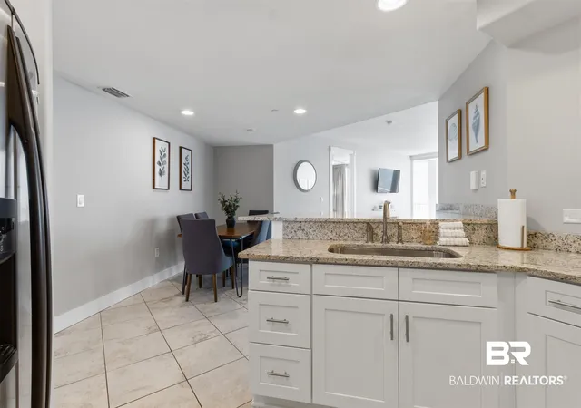 Photo 4 of Townhouse for sale at 521 W Beach Blvd #2402, Gulf Shores, AL 36542 | MLS# 400150 | Listing updated on 2026-09-22