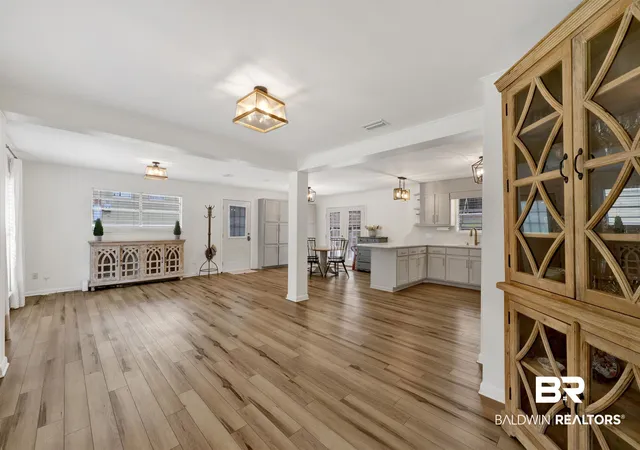 Photo 3 of Single family home for sale at 510 Lea Ave, Daphne, AL 36526 | MLS# 398943 | Listing updated on 2026-10-01