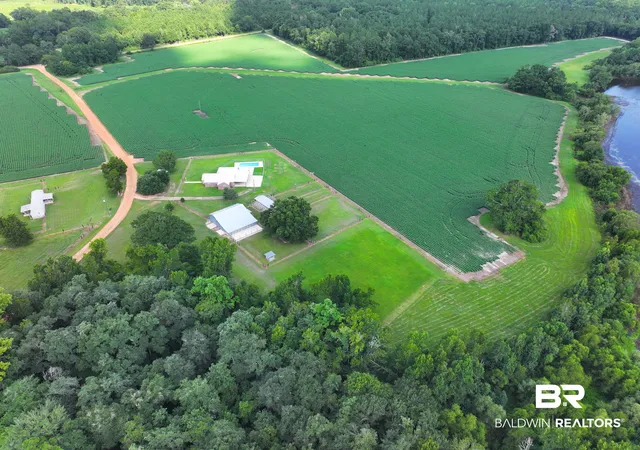 Photo 4 of Sale Pending at 195 Cook Pond Rd, Brewton, AL 36426 | MLS# 406874 | Listing updated on 2026-09-17