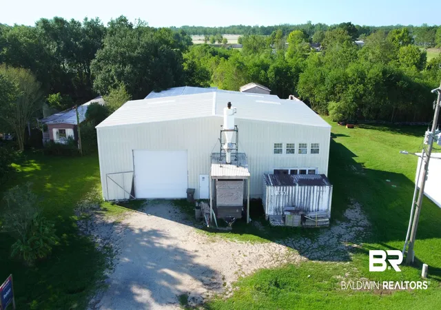 Photo 3 of Single family home for sale at 7800 County Rd 24, Fairhope, AL 36532 | MLS# 397440 | Listing updated on 2026-08-02