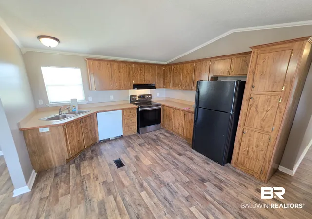 Photo 3 of Manufactured home for sale at 33163 Gilley Rd, Lillian, AL 36549 | MLS# 397920 | Listing updated on 2026-10-08