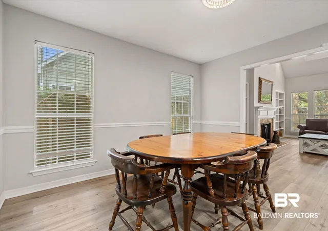 Photo 4 of Single family home for sale at 803 Pinemont Dr, Mobile, AL 36609 | MLS# 400048 | Listing updated on 2026-08-25