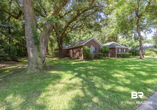 Photo 3 of Single family home for sale at 7794 Charleston Oaks Dr, Daphne, AL 36526 | MLS# 398845 | Listing updated on 2026-08-28