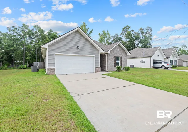 Photo 2 of Single family home for sale at 313 Kennesaw Ave, Bay Minette, AL 36507 | MLS# 409150 | Listing updated on 2026-09-10