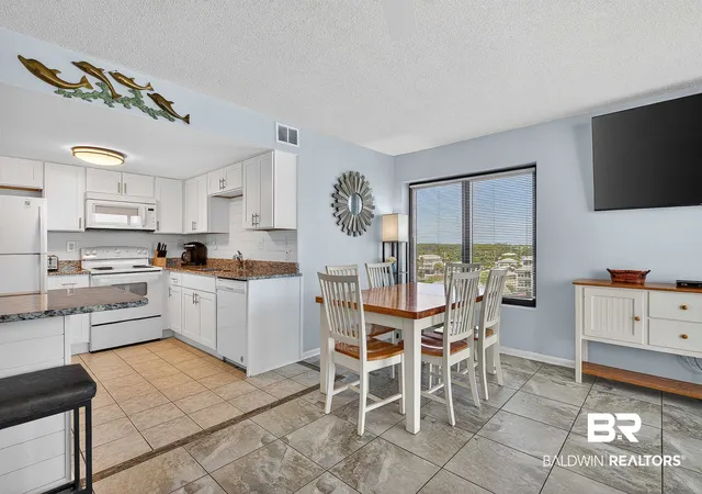 Photo 4 of Townhouse for sale at 407 W Beach Blvd #570, Gulf Shores, AL 36542 | MLS# 394716 | Listing updated on 2026-10-19