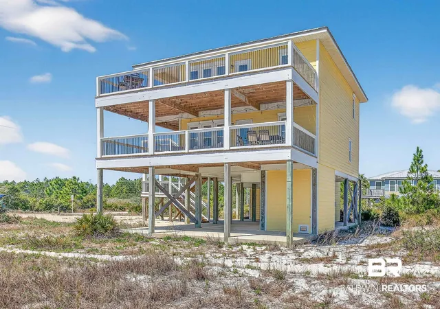 Photo 3 of Sale Pending at 484 Our Rd, Gulf Shores, AL 36542 | MLS# 394145 | Listing updated on 2026-10-07