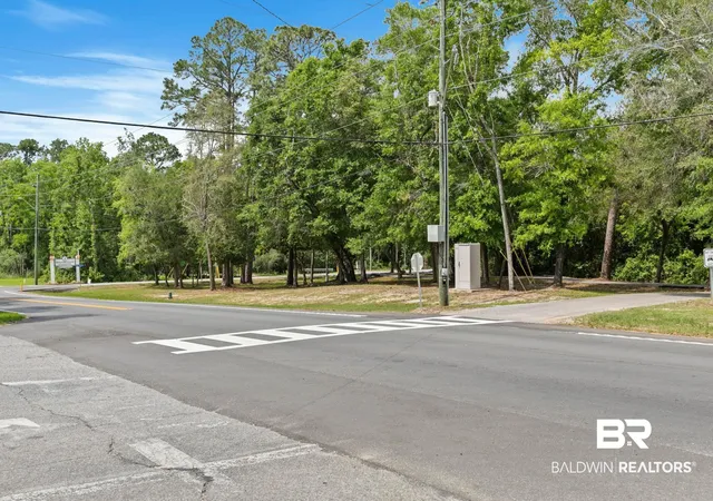 39th image of 597 Buena Vista Dr, Lillian, AL 36549 | MLS# 395259