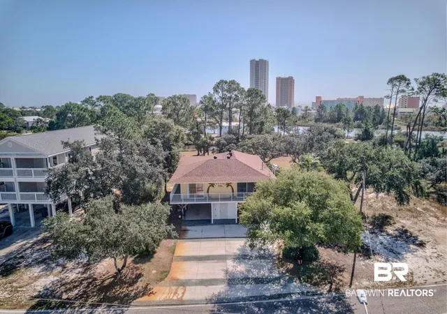 Photo 1 of Single family home for sale at 521 Windmill Ridge Rd, Gulf Shores, AL 36542 | MLS# 376074 | Listing updated on 2026-09-23