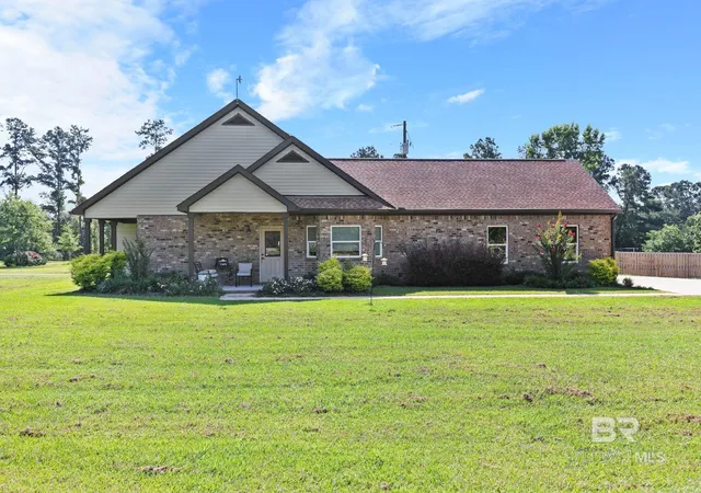 Homes for sale in Elberta, AL | 24776 S Rolling Green Dr #HOME-2, Elberta, AL 36530 | MLS# 397814