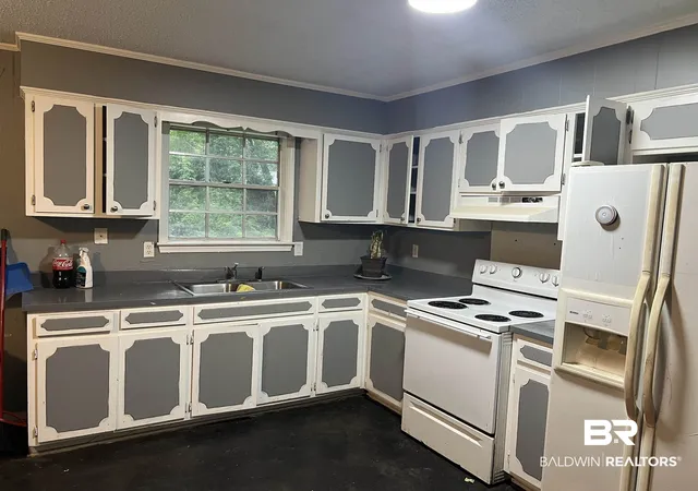 Photo 3 of Sale Pending at 4303 Panorama Blvd, Mobile, AL 36609 | MLS# 381274 | Listing updated on 2026-07-28