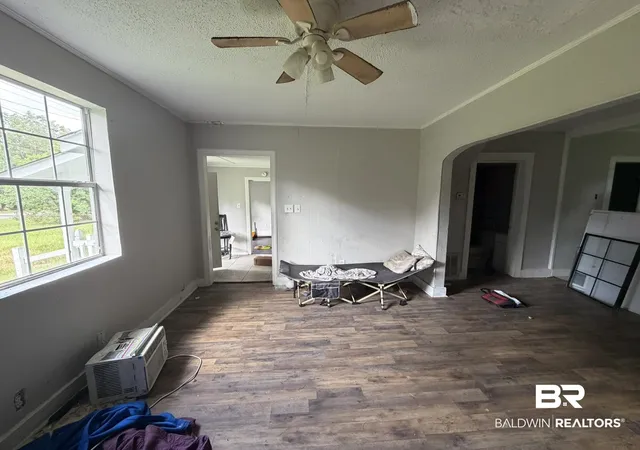 Photo 2 of Single family home for sale at 1756 Boykin Blvd, Mobile, AL 36605 | MLS# 399626 | Listing updated on 2026-08-10