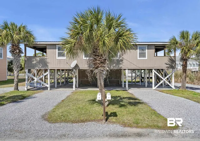 2nd image of 120 W 3rd Avenue #A & B, Gulf Shores, AL 36542 | MLS# 397758