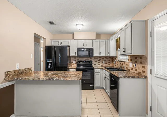 Photo 2 of Sale Pending at 6332 N Woodside Dr, Theodore, AL 36582 | MLS# 409027 | Listing updated on 2026-09-04