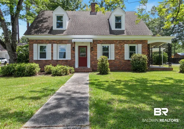 1st image of 900 Lovelace Ave, Brewton, AL 36426 | MLS# 398021