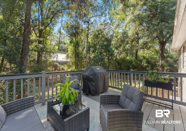Photo 3 of Single family home for sale at 698 Cedar Ave, Fairhope, AL 36532 | MLS# 397246 | Listing updated on 2026-09-09