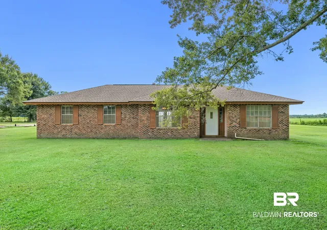 Photo 2 of Single family home for sale at 15850 Boros Rd, Elberta, AL 36530 | MLS# 406581 | Listing updated on 2026-08-24