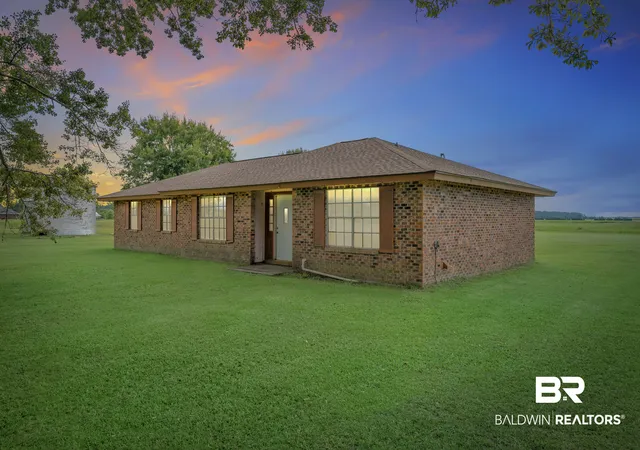 Photo 3 of Single family home for sale at 15850 Boros Rd, Elberta, AL 36530 | MLS# 406581 | Listing updated on 2026-08-24
