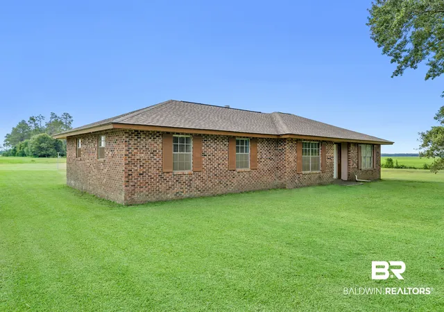 Photo 4 of Single family home for sale at 15850 Boros Rd, Elberta, AL 36530 | MLS# 406581 | Listing updated on 2026-09-23