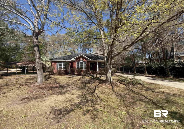 Photo 1 of Sale Pending at 7067 Pinehill Rd, Daphne, AL 36526 | MLS# 393461 | Listing updated on 2026-09-14