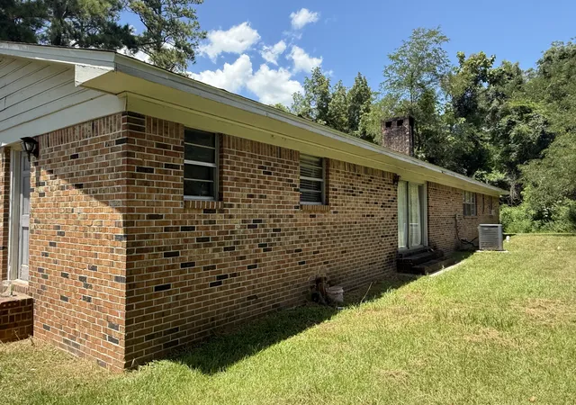 Photo 3 of Single family home for sale at 2807 Pea Ridge Rd, Brewton, AL 36426 | MLS# 393230 | Listing updated on 2026-08-14