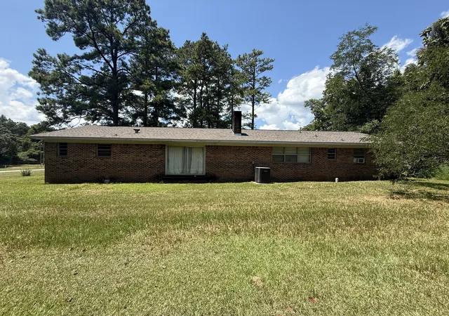 Photo 4 of Single family home for sale at 2807 Pea Ridge Rd, Brewton, AL 36426 | MLS# 393230 | Listing updated on 2026-08-14