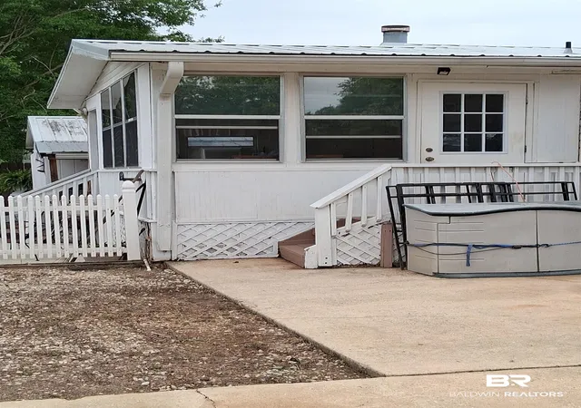 Photo 3 of Single family home for sale at 1887 Suavez Dr, Lillian, AL 36549 | MLS# 386878 | Listing updated on 2026-08-22