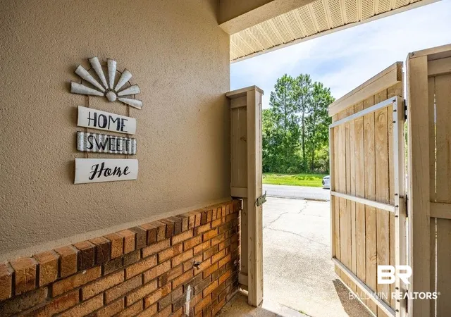 Photo 4 of Townhouse for sale at 501 Cotton Crk Dr #504, Gulf Shores, AL 36542 | MLS# 398513 | Listing updated on 2026-10-13