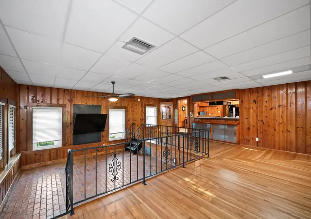 Photo 4 of Single family home for sale at 10555 County Rd 99, Lillian, AL 36549 | MLS# 407648 | Listing updated on 2026-09-21