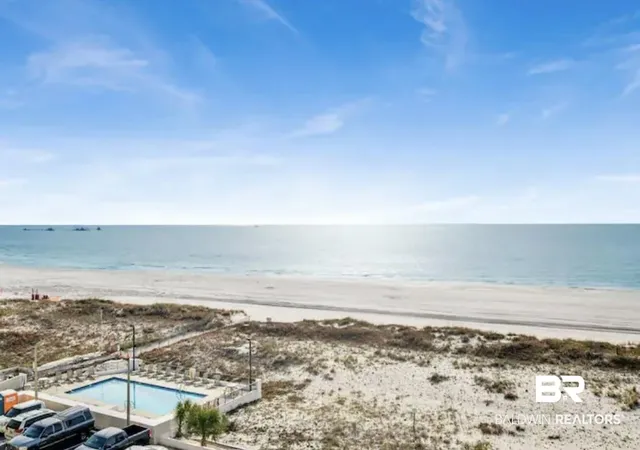 Photo 3 of Townhouse for sale at 407 W Beach Blvd #571, Gulf Shores, AL 36542 | MLS# 384290 | Listing updated on 2026-08-21