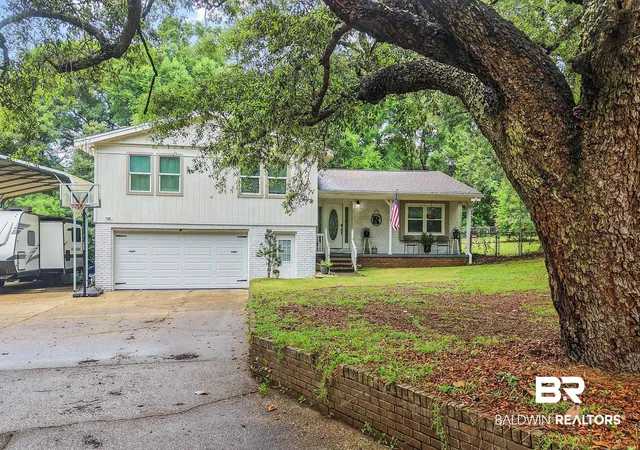 Photo 2 of Single family home for sale at 33129 Antietam Rd, Lillian, AL 36549 | MLS# 397347 | Listing updated on 2026-09-11