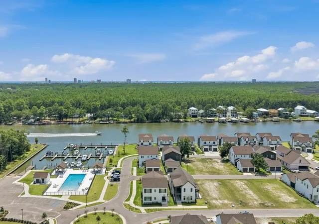 Photo 2 of Single family home for sale at 906 Inlet Cir, Gulf Shores, AL 36542 | MLS# 409020 | Listing updated on 2026-08-29