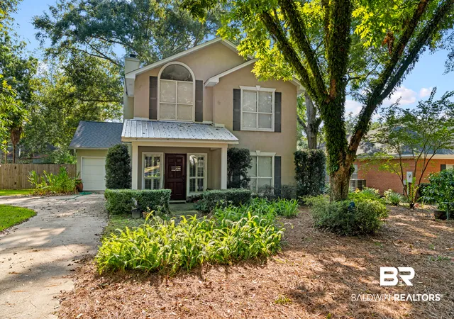 Photo 1 of Single family home for sale at 2102 Victoria Dr, Daphne, AL 36526 | MLS# 409839 | Listing updated on 2026-09-16