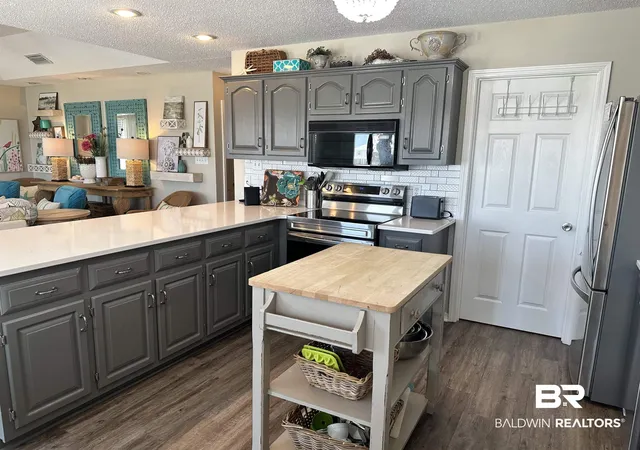 Photo 3 of Single family home for sale at 3196 State Hwy 180, Gulf Shores, AL 36542 | MLS# 398918 | Listing updated on 2026-08-02