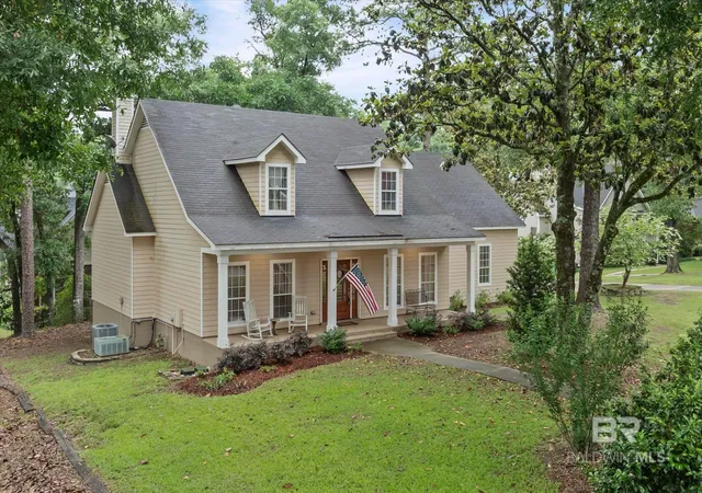 Homes for sale in Mobile, AL | 8037 S St Jude Circle, Mobile, AL 36695 | MLS# 396110