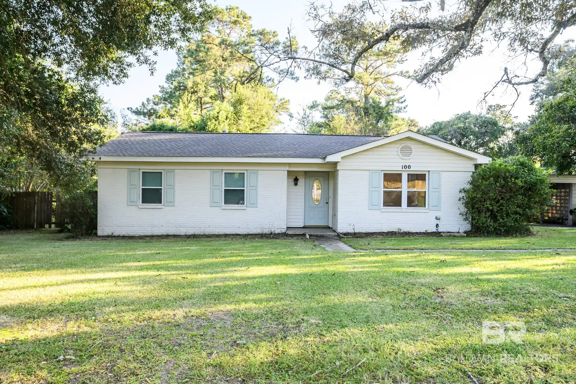 Photo 1 of Single family home for sale at 100 Doris Ave, Spanish Fort, AL 36527 | MLS# 412016 | Listing updated on 2026-10-14