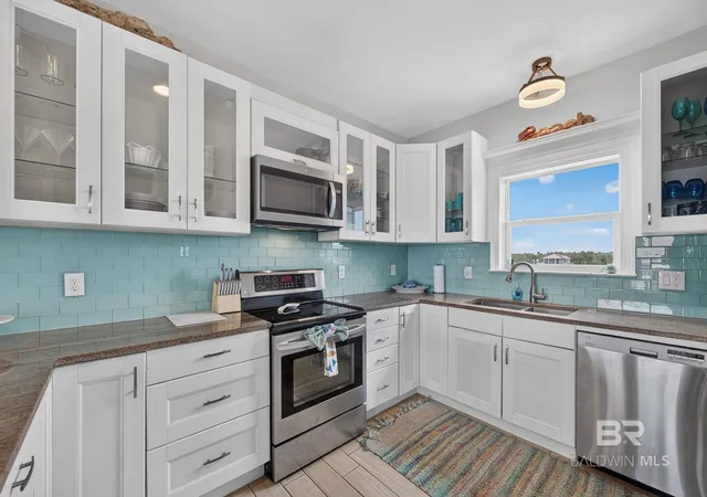 Homes for sale in Gulf Shores, AL | 6558 Driftwood Dr, Gulf Shores, AL 36542 | MLS# 398986
