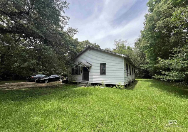 Homes for sale in Prichard, AL | 712 Tate Court, Prichard, AL 36610 | MLS# 398385
