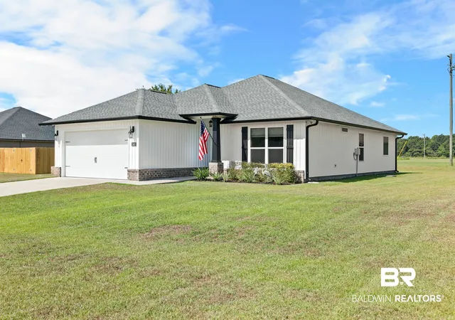 Photo 4 of Single family home for sale at 140 St Stephens Ct, Atmore, AL 36502 | MLS# 409146 | Listing updated on 2026-09-21