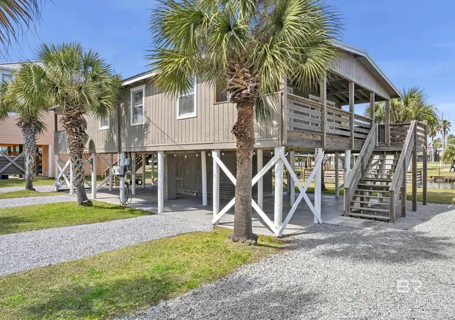 Homes for sale in Gulf Shores, AL | 120 W 3rd Avenue, Gulf Shores, AL 36542 | MLS# 398821