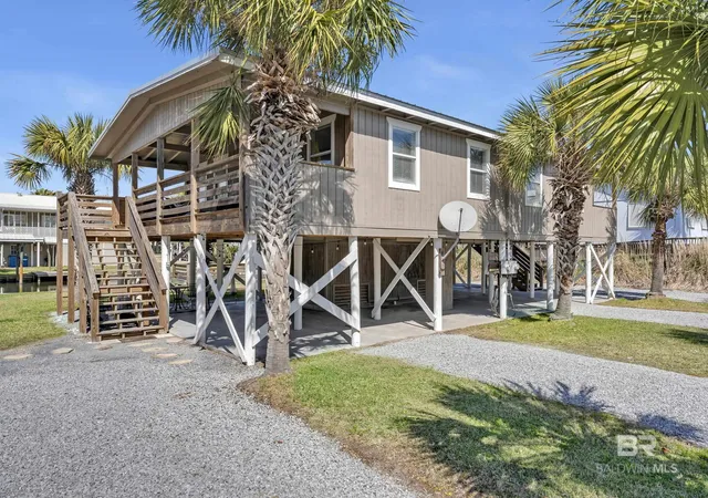 Homes for sale in Gulf Shores, AL | 120 W 3rd Avenue, Gulf Shores, AL 36542 | MLS# 398821