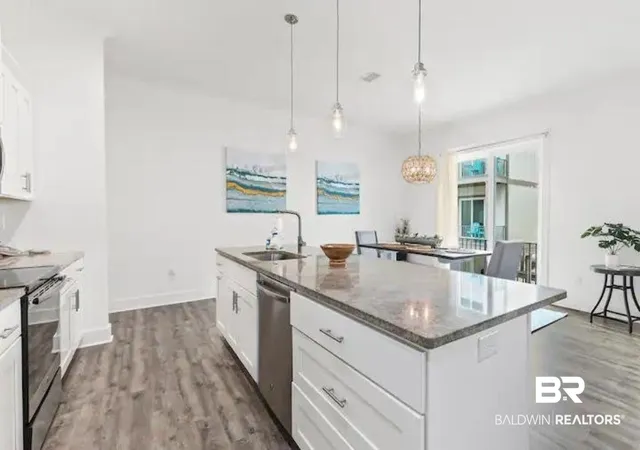 Photo 4 of Single family home for sale at 1932 W Beach Blvd #M, Gulf Shores, AL 36542 | MLS# 394607 | Listing updated on 2026-07-30